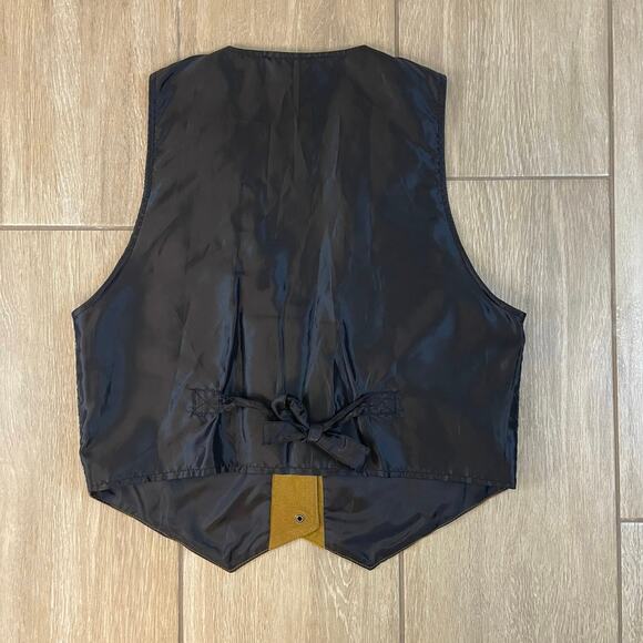 Disney Mickey Unlimited Suede Leather Vest S/M Brown Embroidered Mickey Vintage - Picture 2 of 7